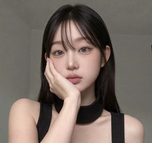 하린 포스터